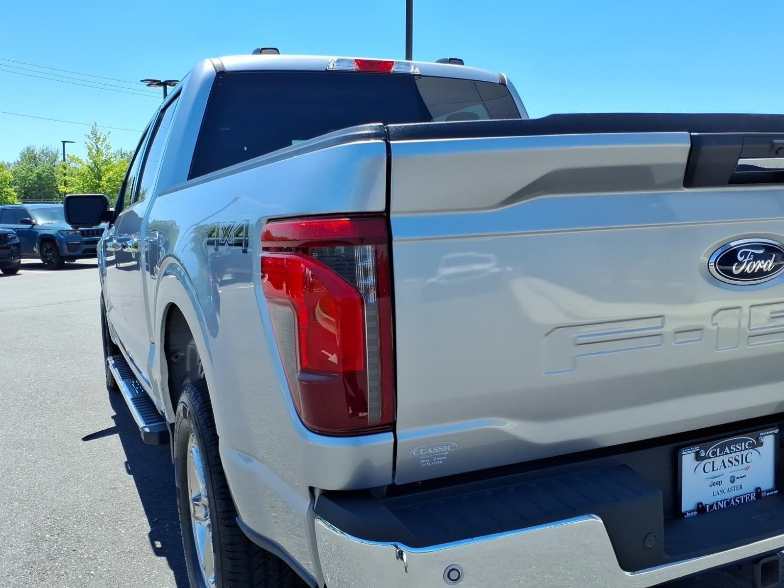 Used 2024 Iconic Silver Metallic Ford XLT image 15