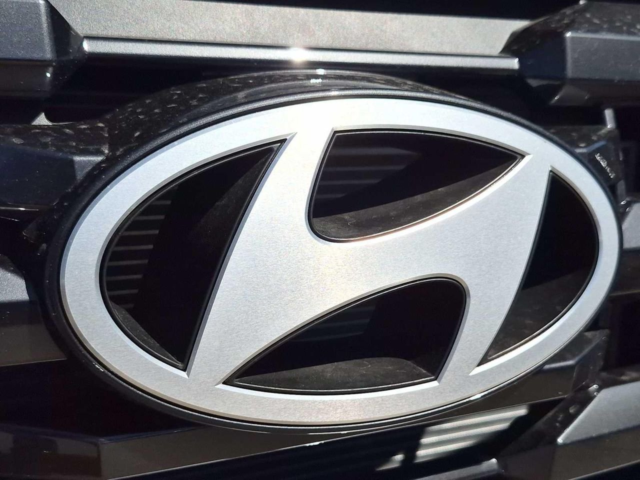 New 2026 Rockwood Green Hyundai SEL FWD image 11