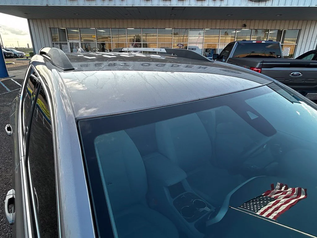 Used 2023  GMC SLE image 7