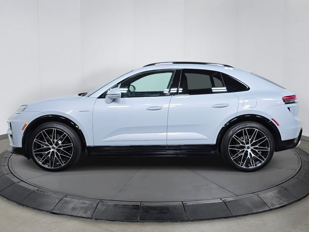 New 2026 Ice Grey Metallic Porsche Turbo image 2