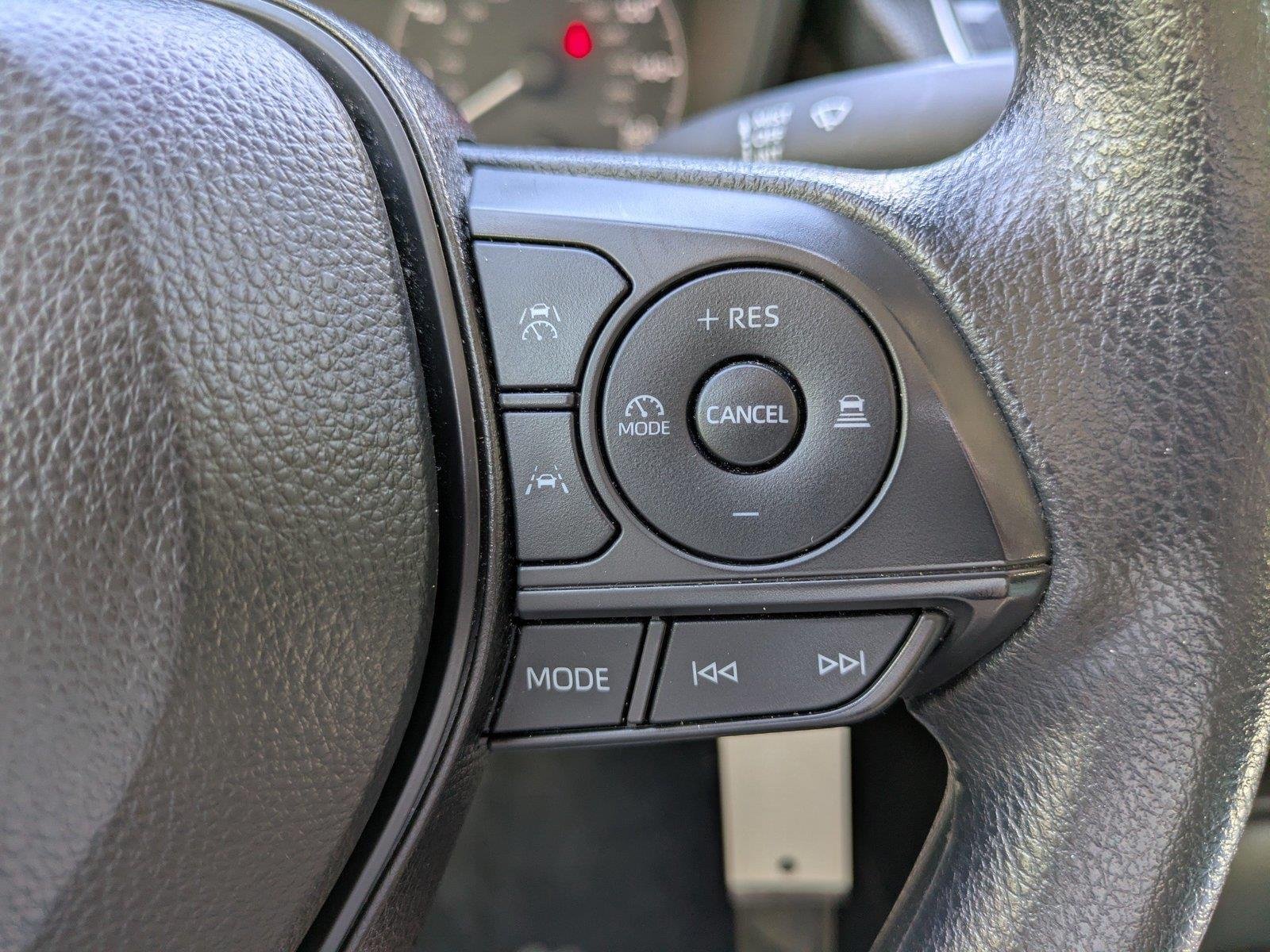 Used 2025  Toyota LE image 23