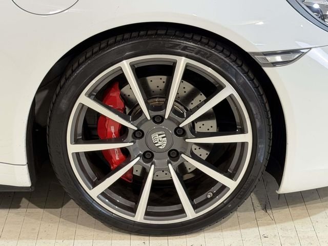Used 2017 White Porsche Carrera 4S image 13