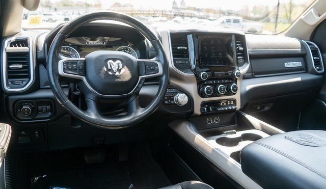 Used 2020 Black Ram Laramie image 14