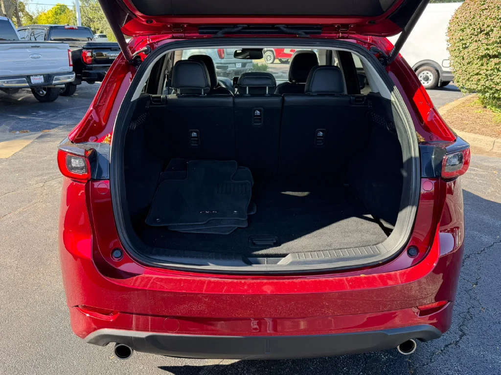 2025 Mazda CX-5 S Preferred package - Photo 9