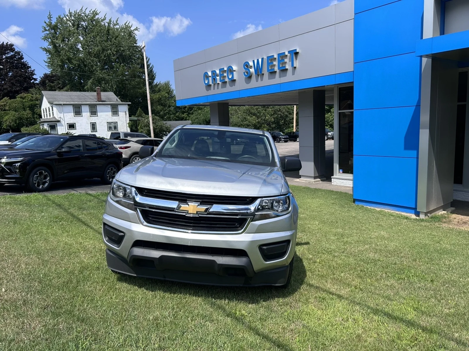 Used 2016 GRAY Chevrolet 2WD Base image 1