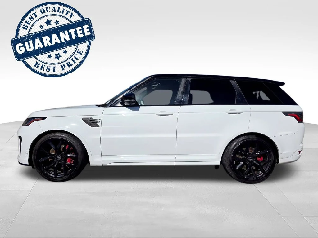 Used 2018 White Land Rover SVR image 4