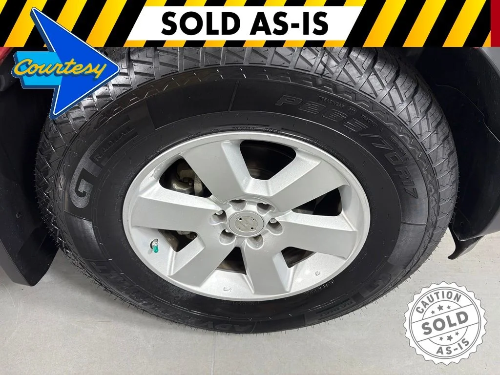Used 2011 Red Nissan SV image 10