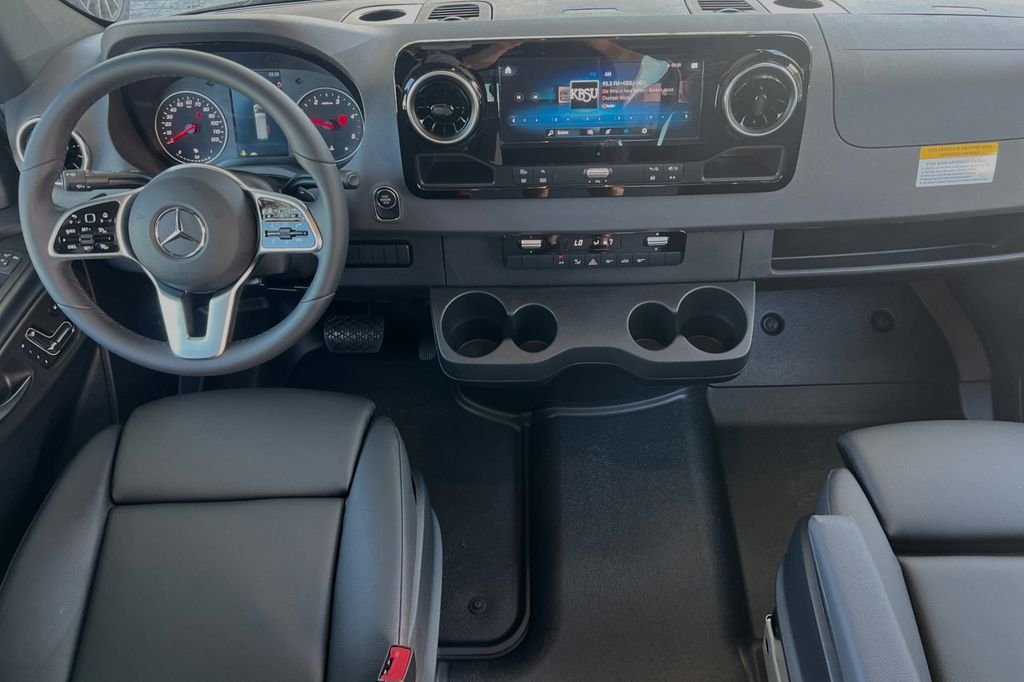 Used 2024 Silver Mercedes-Benz Cargo 144 WB image 12