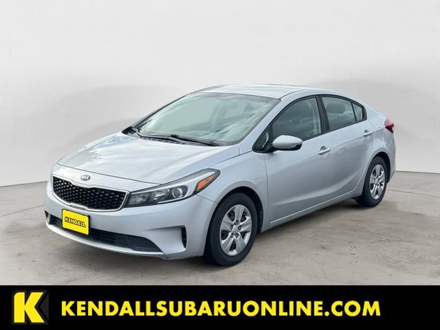 2017 Kia Forte LX AT's photo