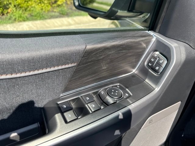 New 2026 Iconic Silver Metallic Ford Lariat® image 20