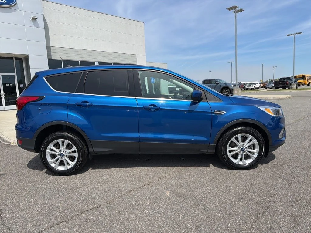 Used 2019 Ford Escape SE with VIN 1FMCU9GD2KUA14889 for sale in South Boston, VA