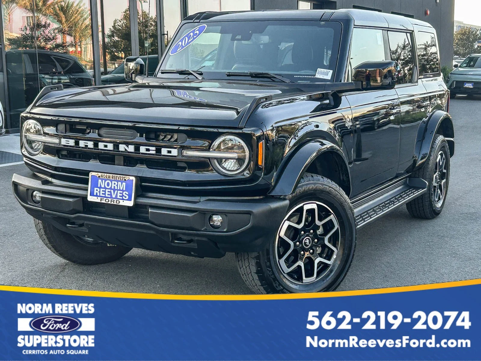 2025 Ford Bronco Outer Banks 4x4's photo