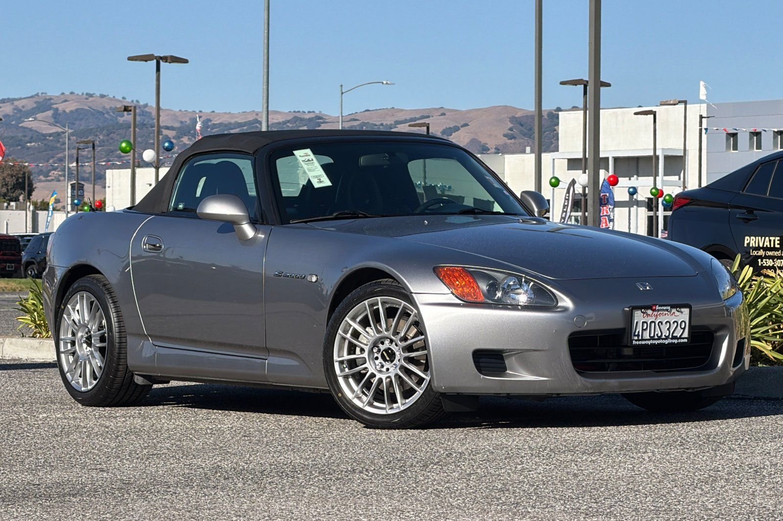 Used 2001  Honda Base image 2