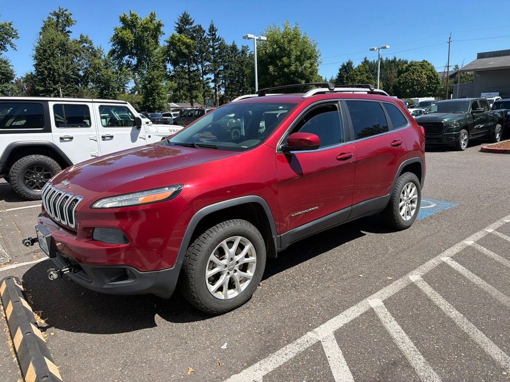 Used 2014 Jeep Cherokee Latitude with VIN 1C4PJMCS5EW305269 for sale in Gresham, OR