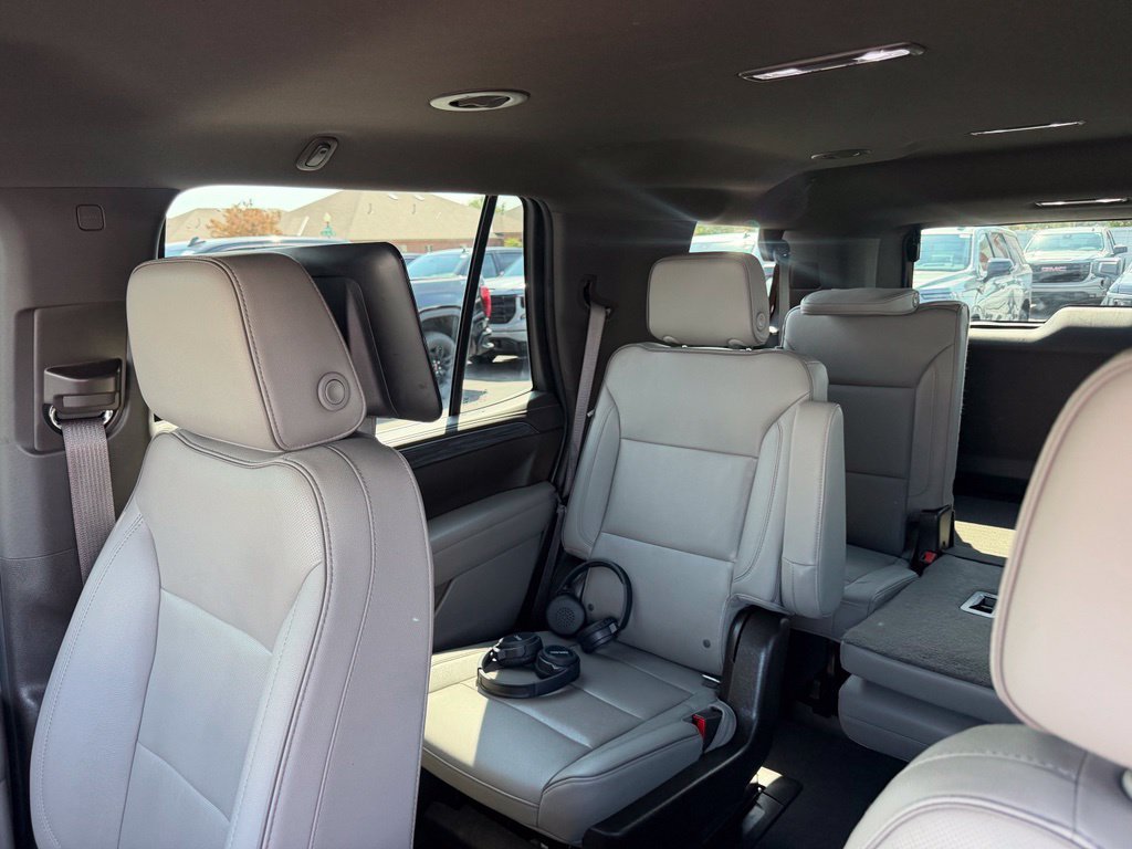 Used 2022 WHITE FROST TRICOAT GMC SLT image 29