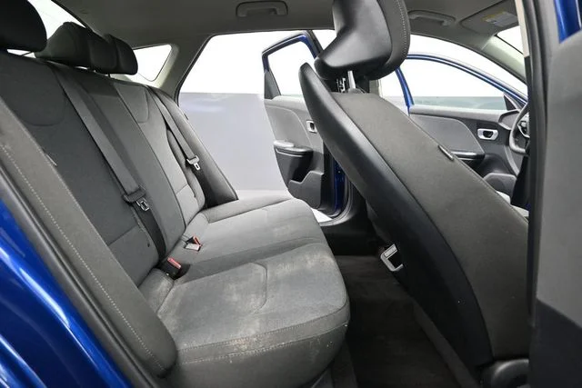 Used 2025 Blue Kia LXS image 19