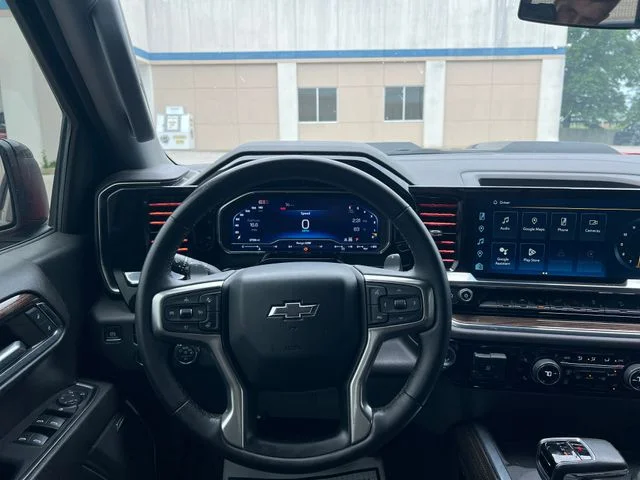 Used 2024 Red Chevrolet LT Trail Boss image 32