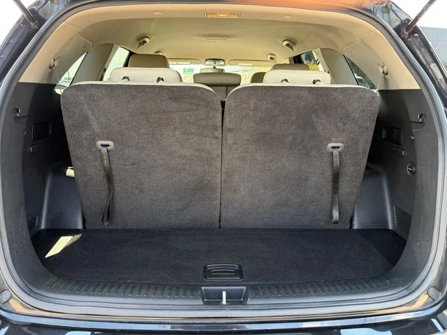 Used 2019 Black Kia LX image 19