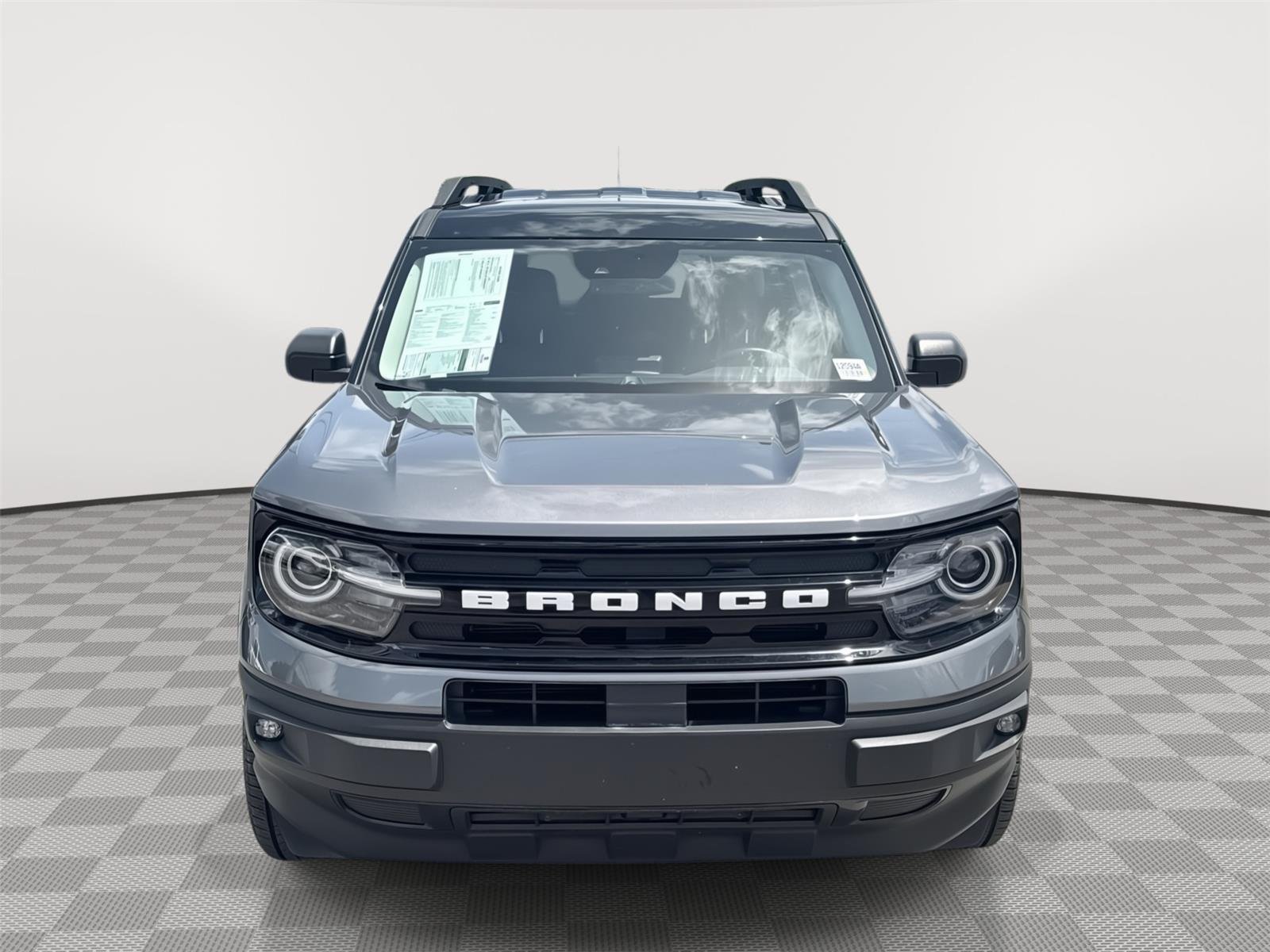 Used 2023 Carbonized Gray Ford Outer Banks image 2
