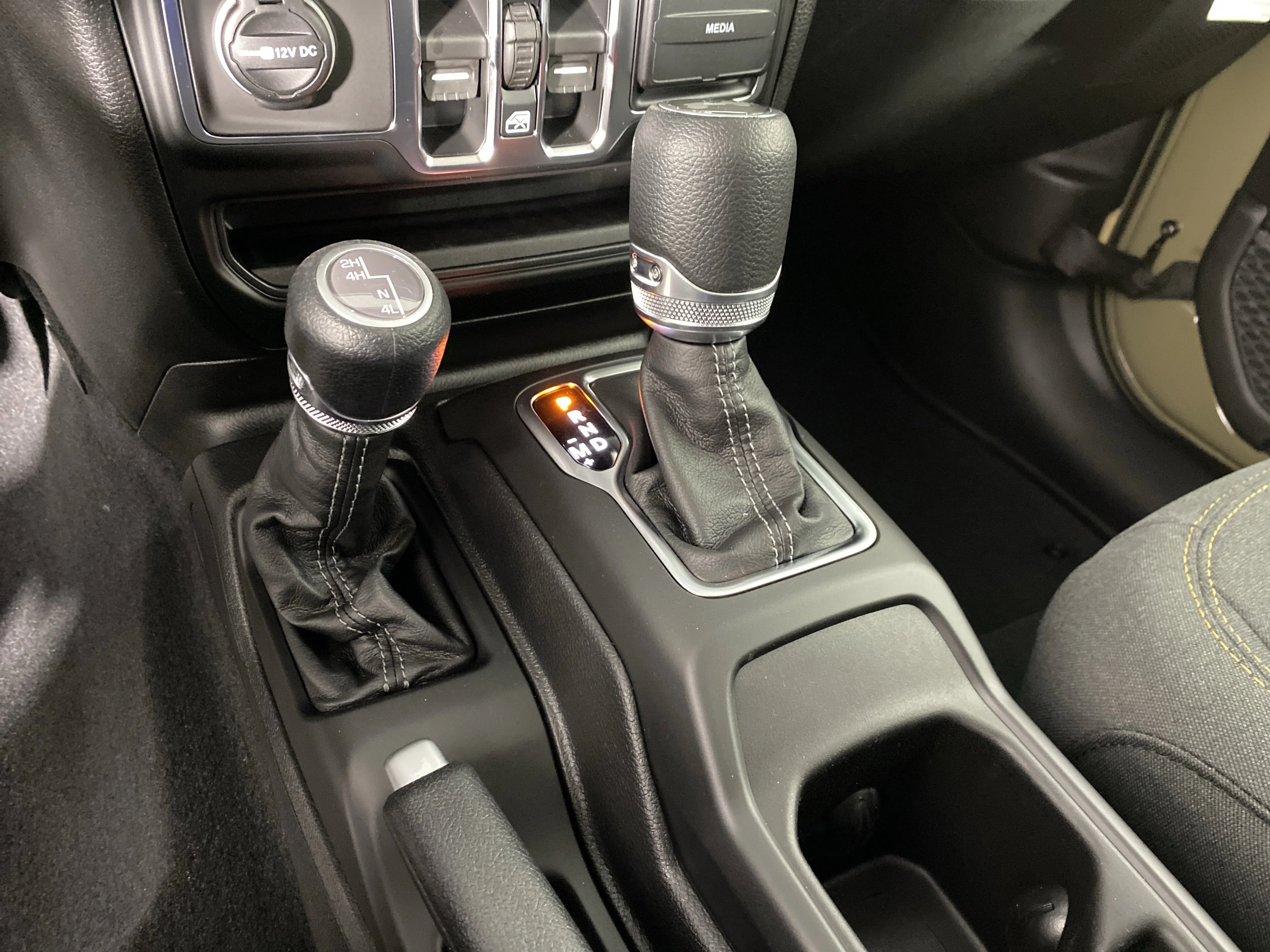 2026 Jeep Wrangler 4-Door Sport - Photo 27