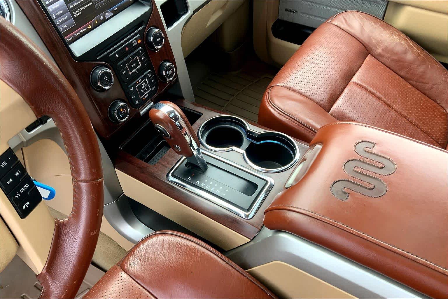 Used 2013 White Platinum Tri-Coat Metallic Ford King Ranch image 16