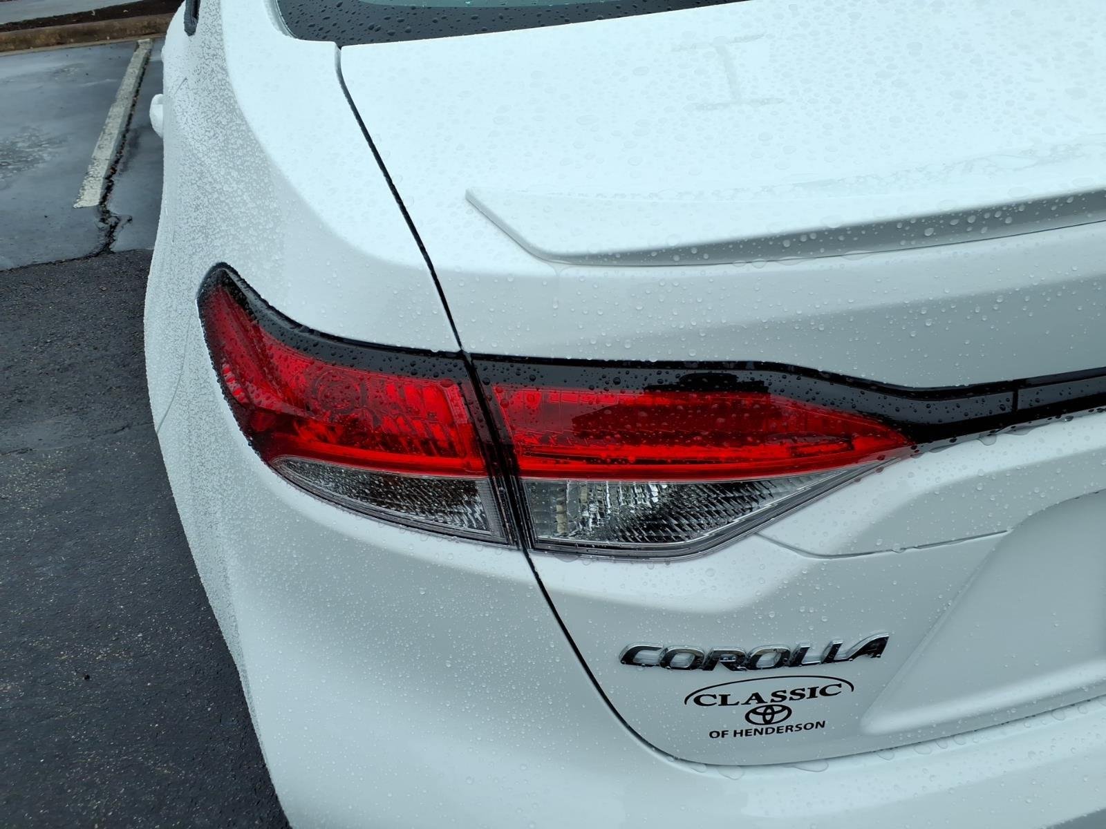 New 2026 Ice Cap Toyota SE image 15