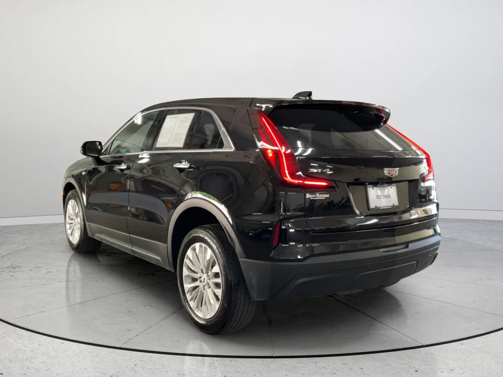 Used 2024 Black Cadillac Luxury image 9