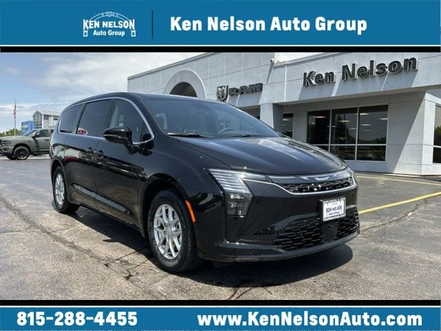 2027 Chrysler Pacifica Select