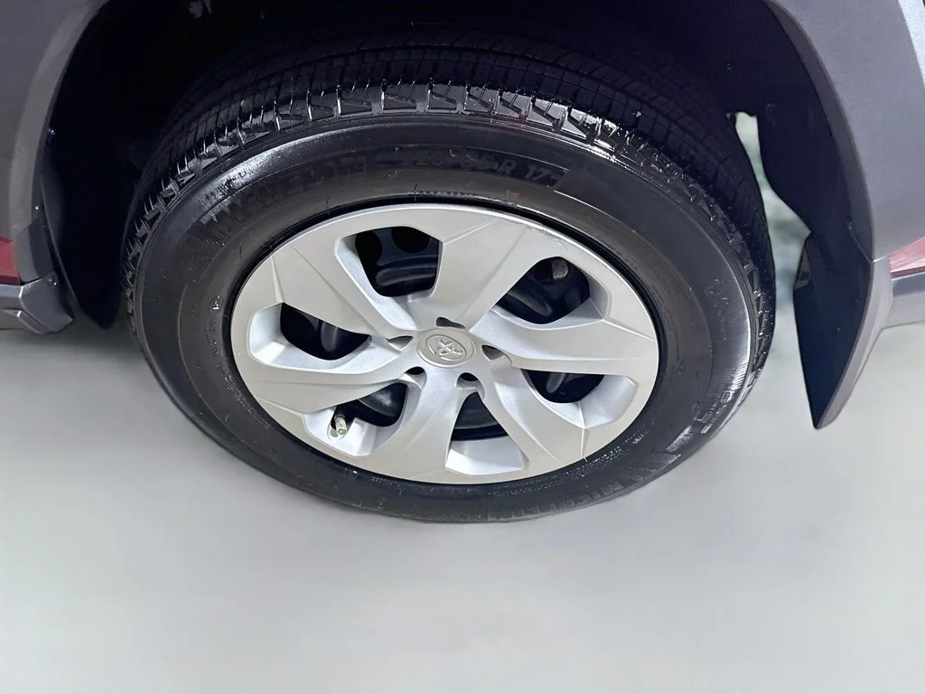 Certified Used 2025 Ruby Flare Pearl Toyota LE image 9