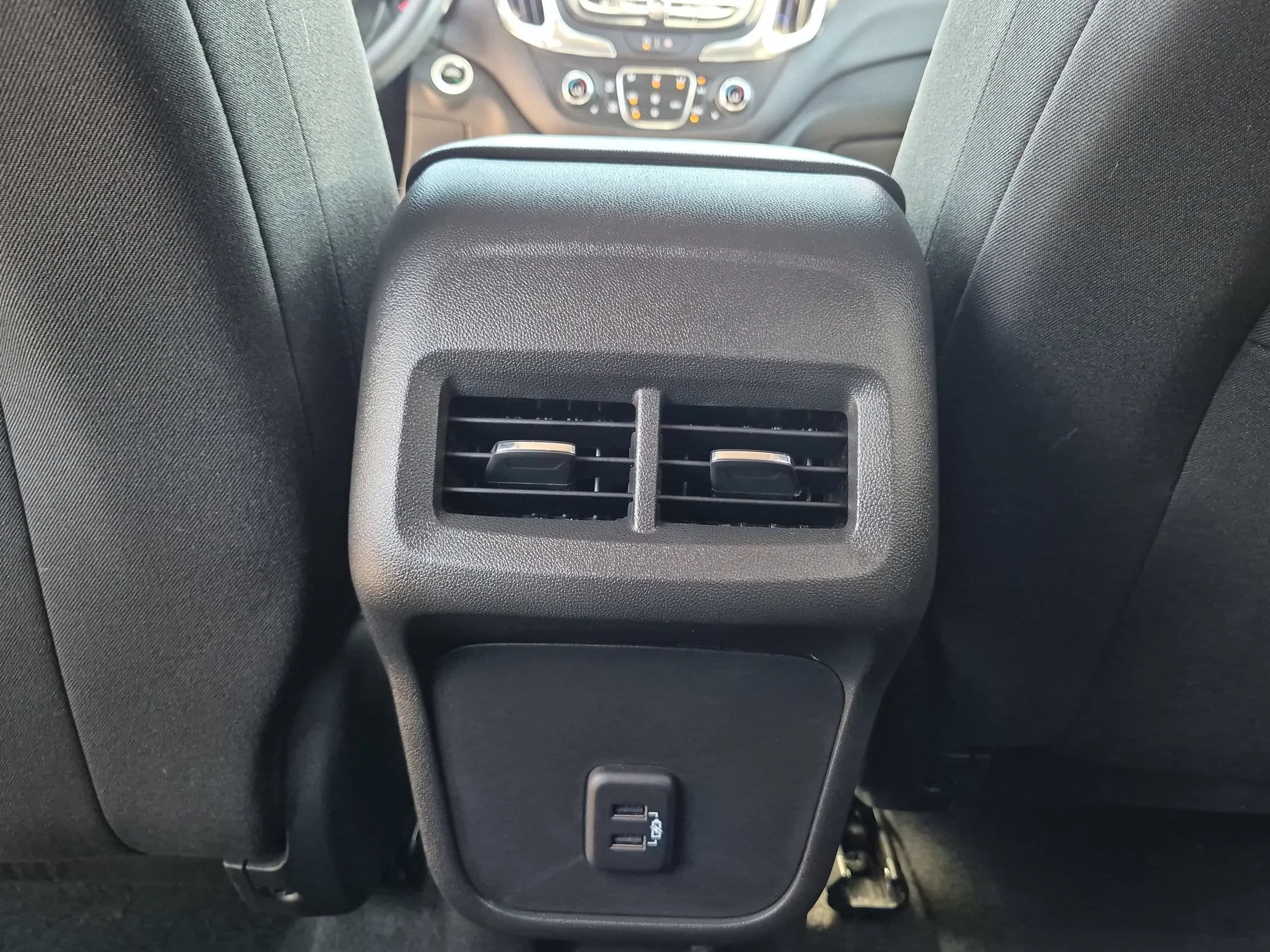 Used 2024 Summit White Chevrolet LT image 18