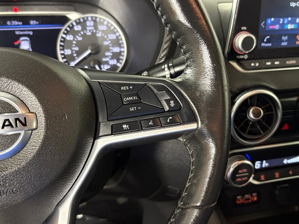 Used 2021 Blue Nissan SV image 21