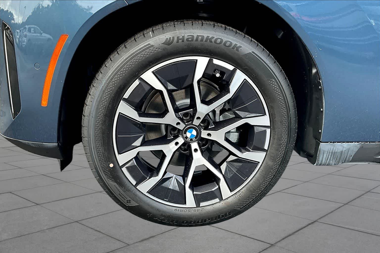 New 2026 Arctic Race Blue Metallic BMW 30 xDrive image 11