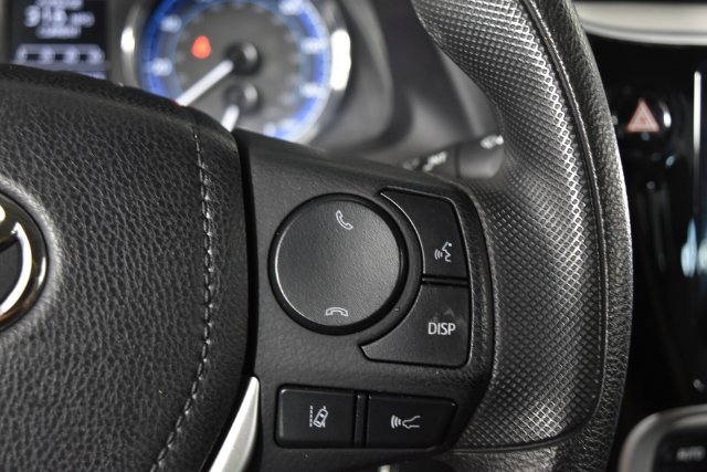 2019 Toyota Corolla LE - Photo 18