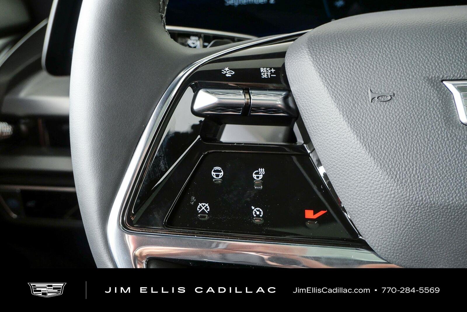 2027 Cadillac VISTIQ Sport - Photo 10