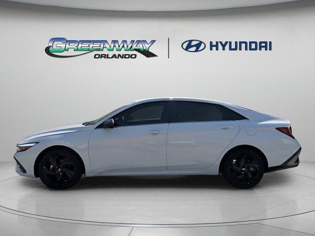 New 2026 Serenity White Hyundai SEL Sport image 5