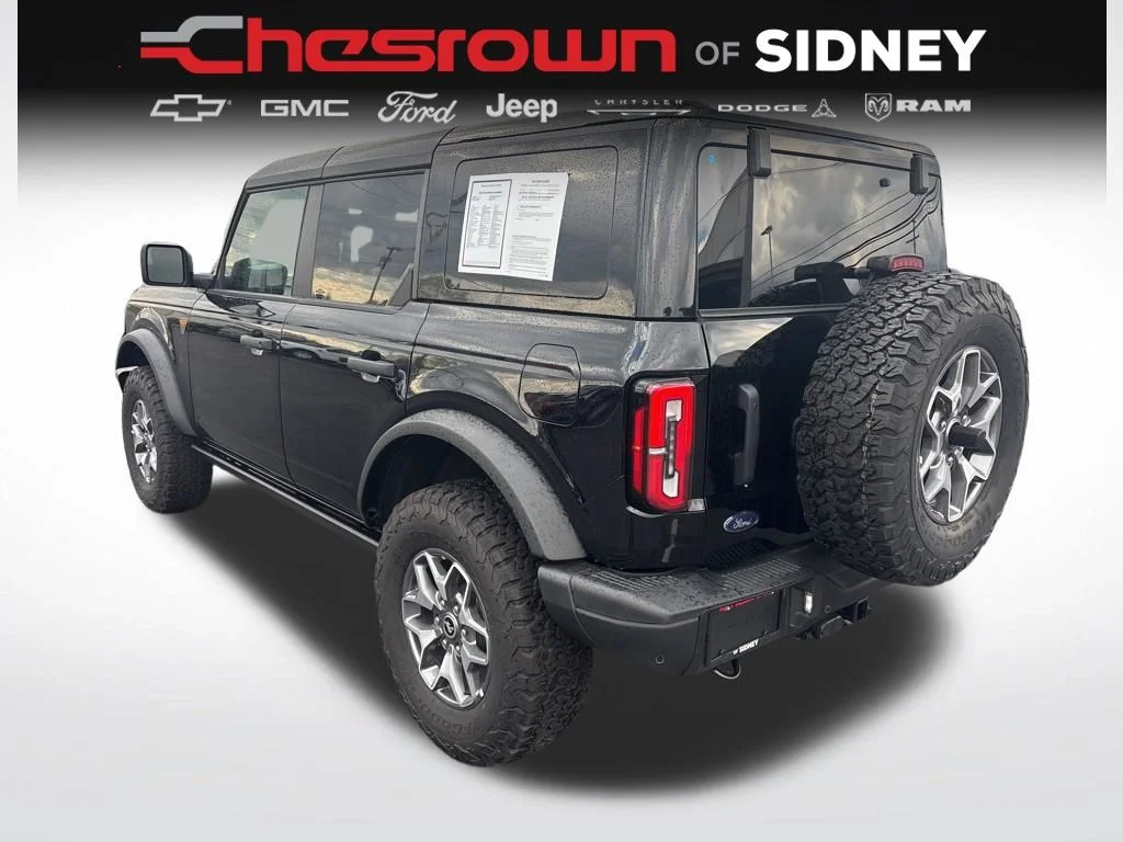 Used 2025 Black Ford Badlands image 3