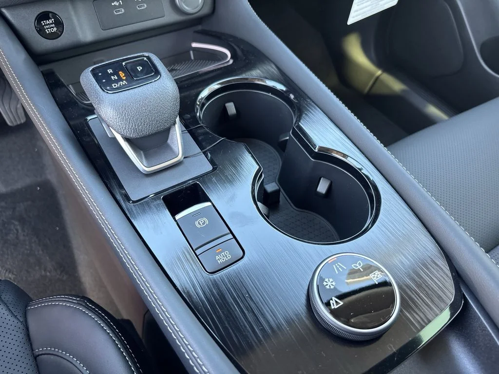 New 2026 Scarlet Ember Tintcoat Nissan Platinum image 18