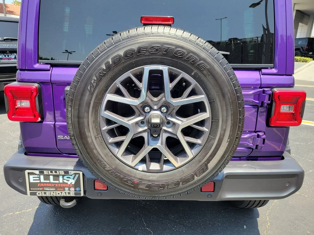 New 2026 Reign Exterior Paint Jeep Sahara image 21