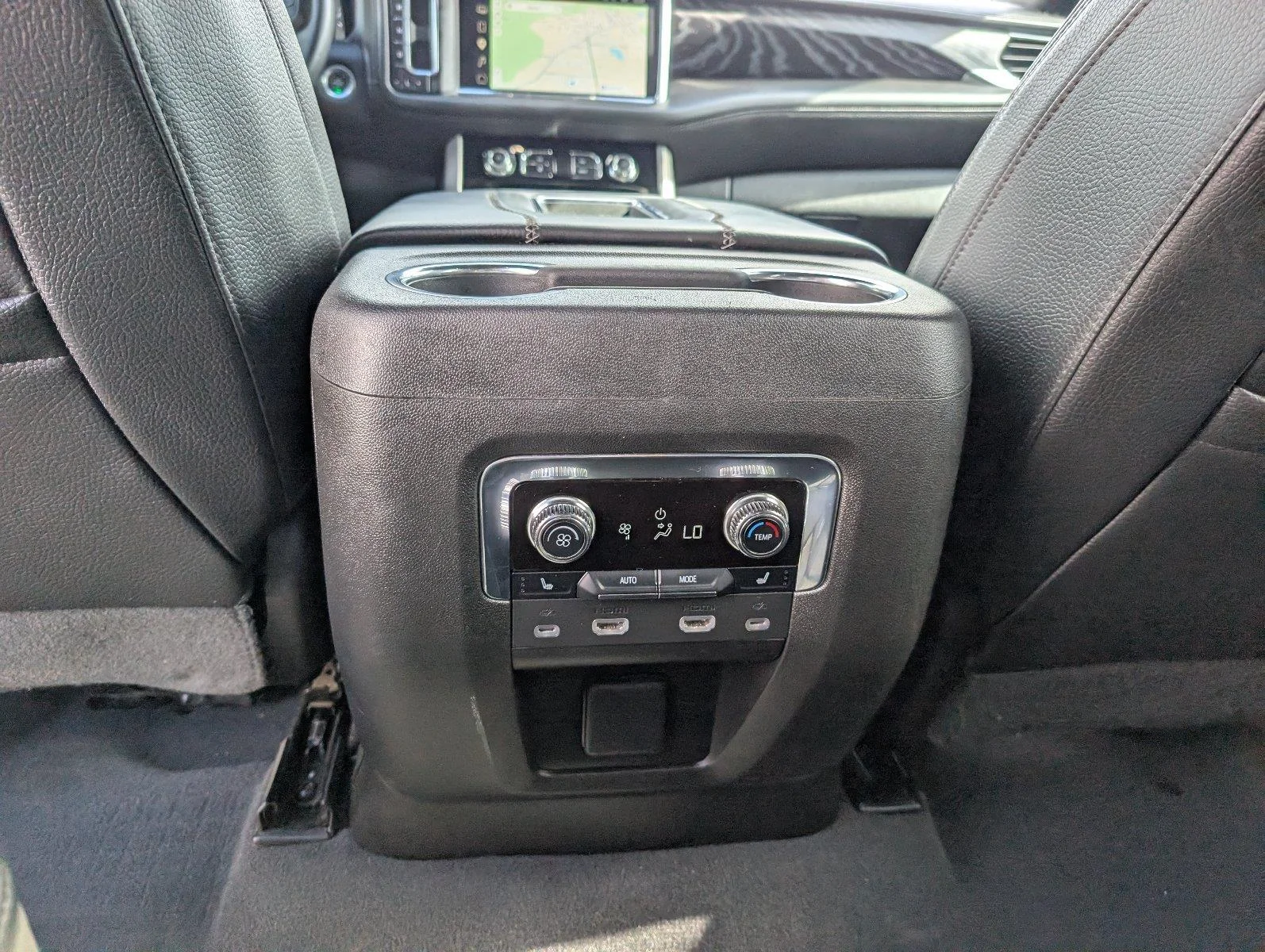 Used 2023 STERLING METALLIC GMC Denali image 35