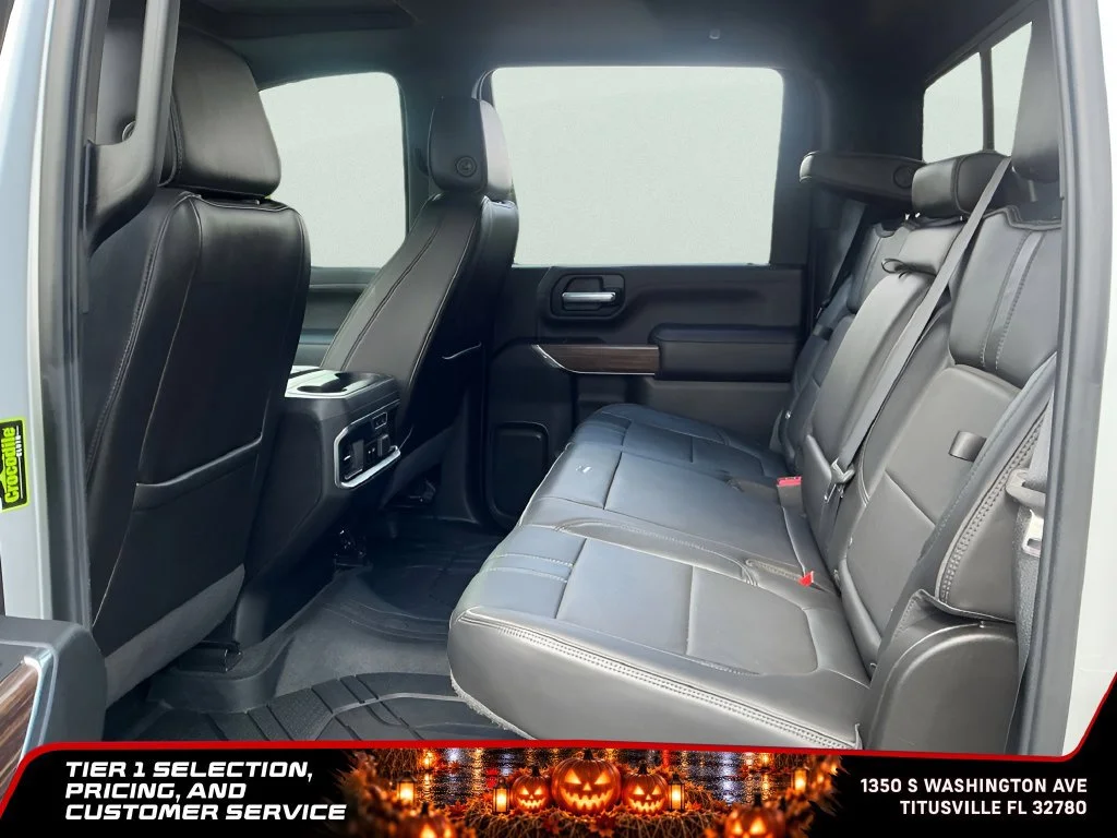 Used 2020 SILVER ICE METALLIC Chevrolet High Country image 23