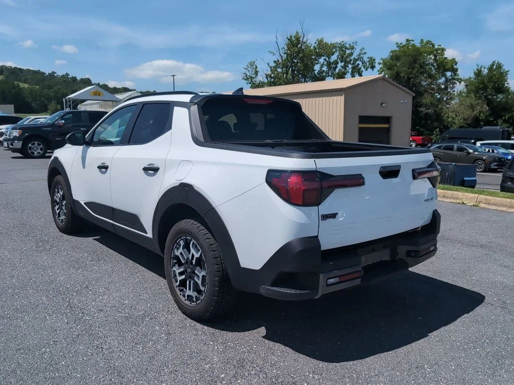 Certified Used 2025 White Hyundai XRT image 7