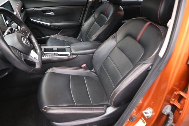 Used 2022 Orange Nissan SR image 19