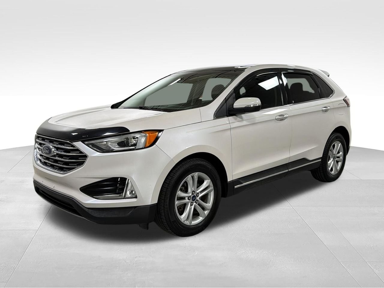 2019 Ford Edge SEL's photo