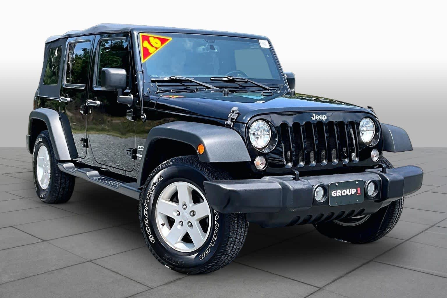 Used 2016 Black Clearcoat Jeep Sport image 3