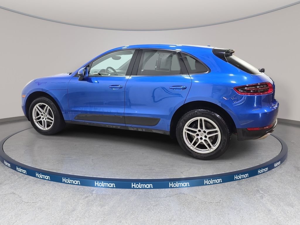 Used 2017 Blue Porsche Base image 9