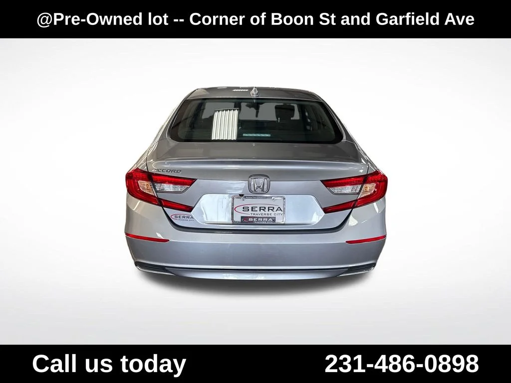 Used 2021  Honda LX image 4