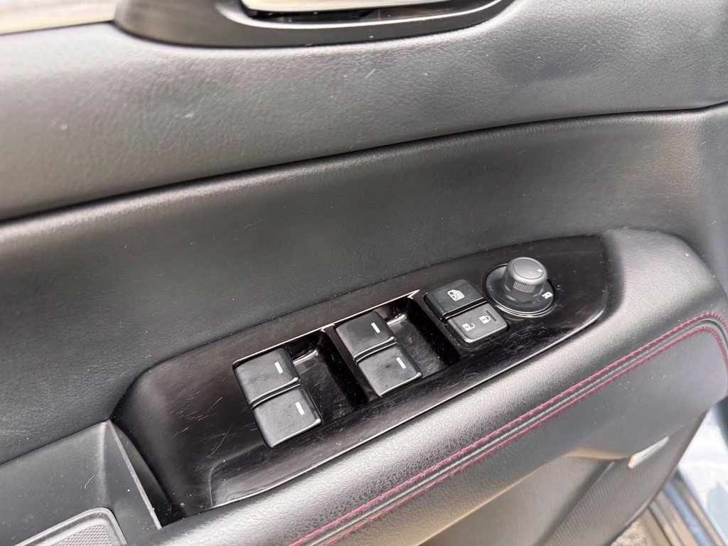 Used 2025 Gray Mazda 2.5 S Carbon Edition image 11
