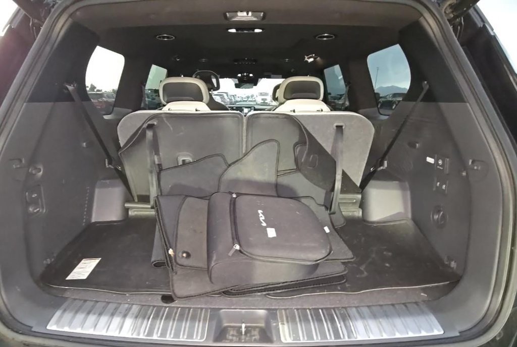 Used 2024 Black Kia GT-Line image 8