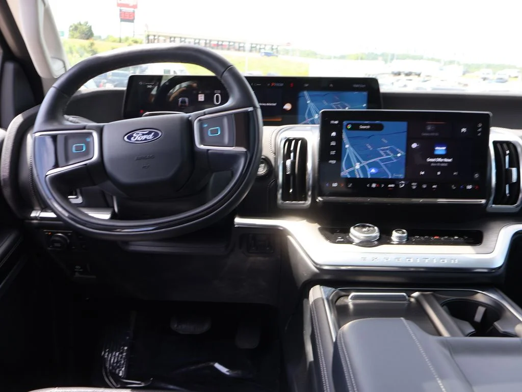 Certified Used 2025 Black Metallic Ford Platinum image 21