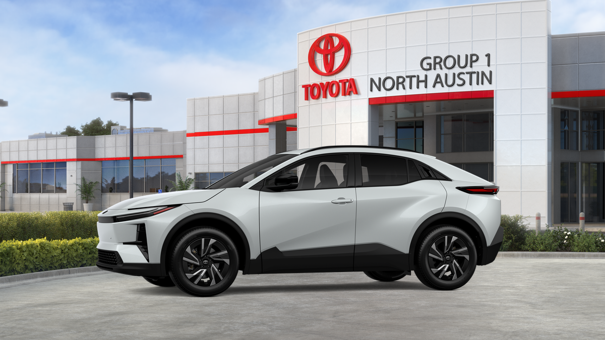 New 2026 Wind Chill Pearl Toyota SE image 3
